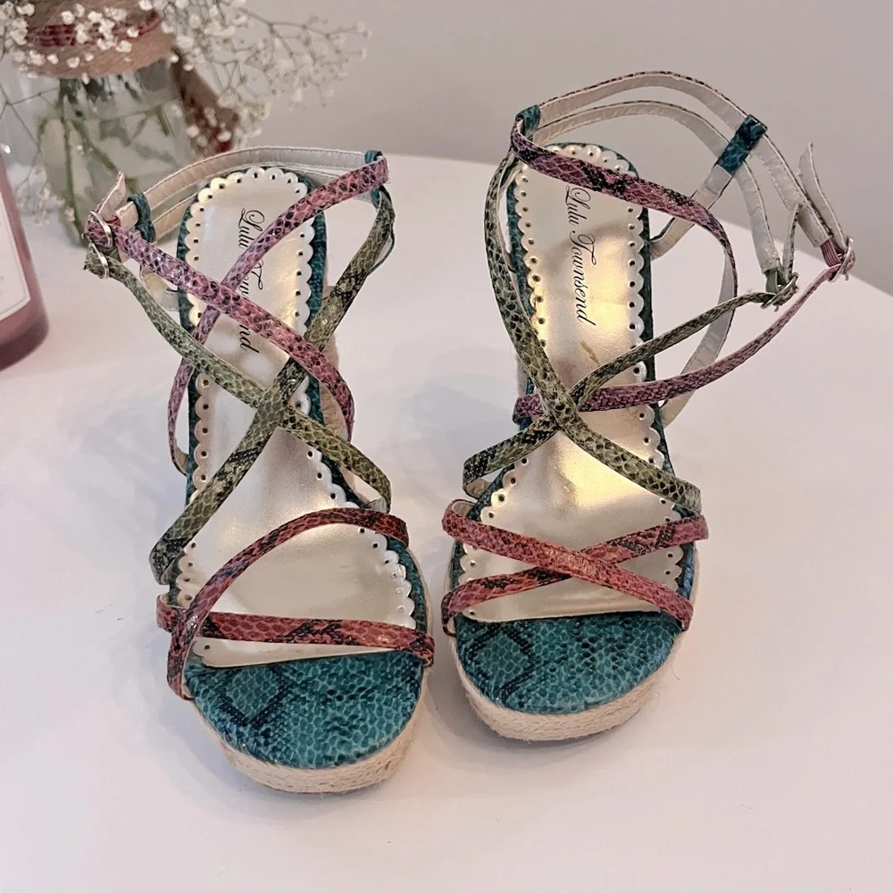 LULU TOWNSWND Multi Colored Leather Snakeskin Platform Heals Size 7 1/2 - Picture 1 of 8